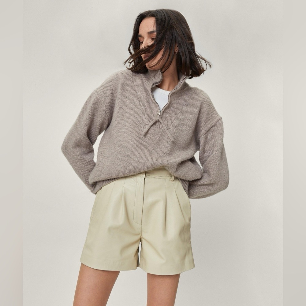 Nasty Gal Leather Pleated Tailored Shorts Ecru Size 2